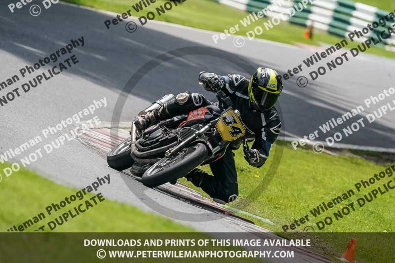 cadwell no limits trackday;cadwell park;cadwell park photographs;cadwell trackday photographs;enduro digital images;event digital images;eventdigitalimages;no limits trackdays;peter wileman photography;racing digital images;trackday digital images;trackday photos